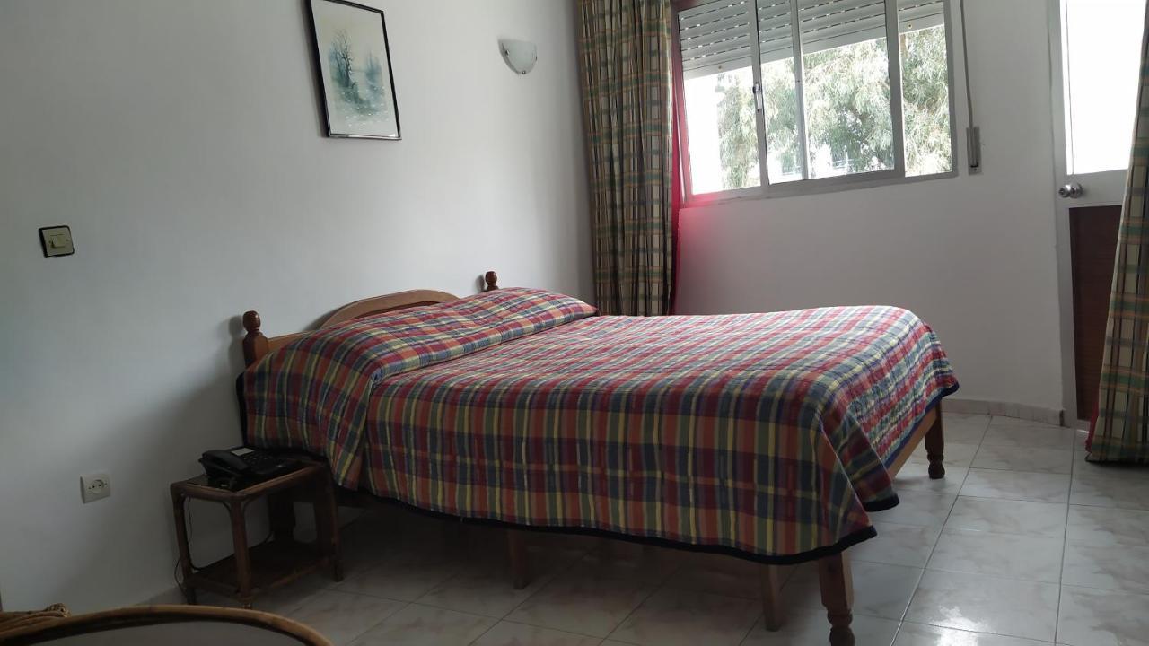 Hotel Tarik Fnideq Esterno foto